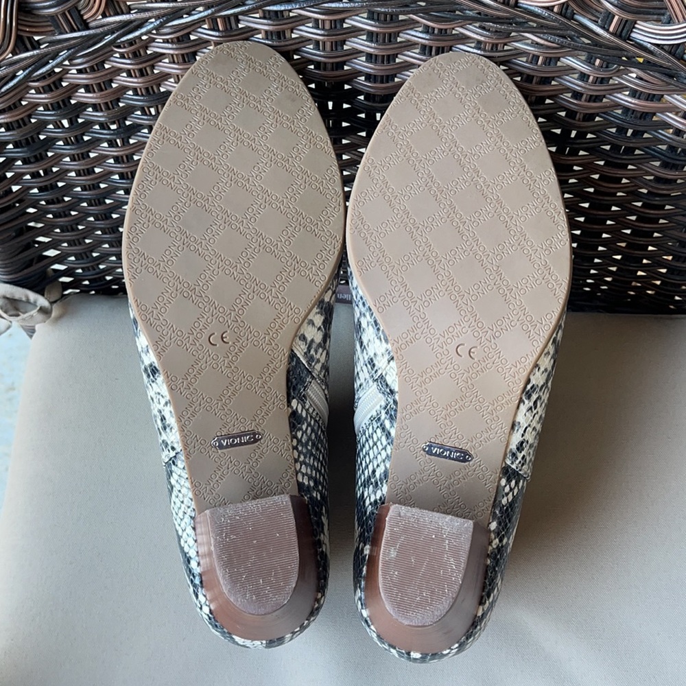 Vionic Windom Boot 11 - image 4